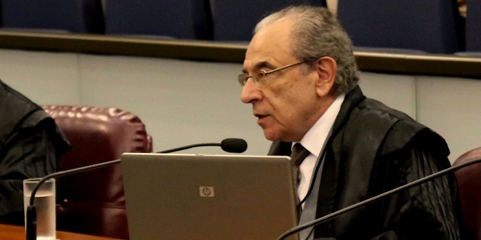 conselheiro relator, Sebastião Helvecio ( foto do arquivo Karina Coutinho)
